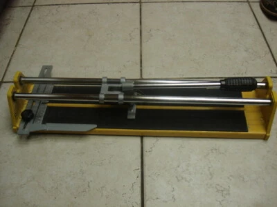 CORTADORA DE AZULEJOS QEP 25"X 6"X 4" EUC H10P2561 Foto 1 de 4