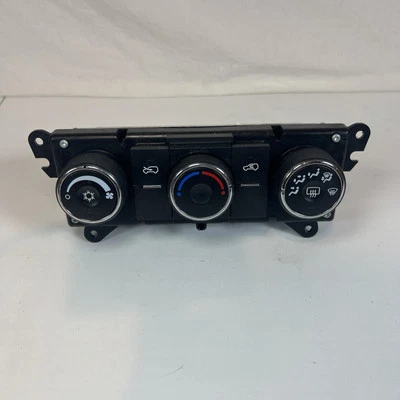 Módulo de control climático Chevrolet Equinox 2007-2009 interruptor de aire acondicionado OEM 25833287 Foto 1 de 4