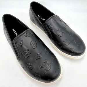 New Torrid Black Leather Shoes with Skull Pattern - Size 8WW - Picture 1 of 9