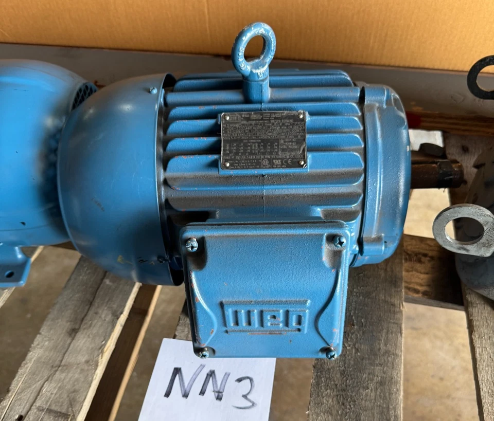 Baldor EM3587T General Purpose AC Motor 3 Phase 145t Frame TEFC Enclosure