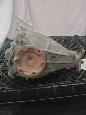 97-03 1999 Mercedes-Benz 230 Kompressor Conjunto de portador de diferencial trasero 2,3 L 17350121480 Foto 1 de 4