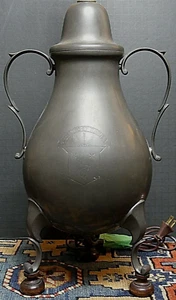 Fine And Early 18th Century English Georgian Pewter 2 Handled Urn Hennessy Crest - Picture 1 of 12