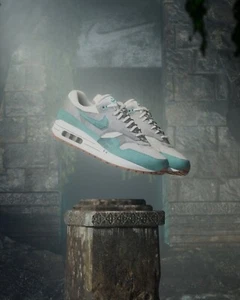 New Nike Air Max 1 x Lara Croft .SWOOSH Low Poly Adventure Size 9.5 - HV1940-100 - Picture 1 of 9