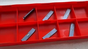 6 Arno carbide parting & grooving inserts SA24-2002N-S1 AP5020 ( 2mm part-off - Picture 1 of 2