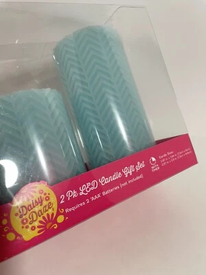  Juego de velas de pilar LED de 2 piezas Daisy Daze Foto 1 de 4