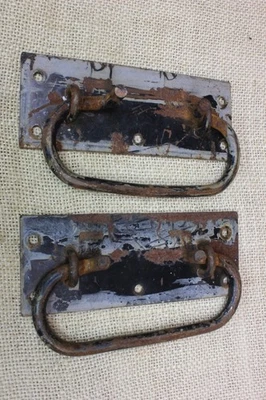 2件旧工具箱毯子箱子下拉手柄抽屉拉手质朴蒸笼 — 第 1/4 张图片