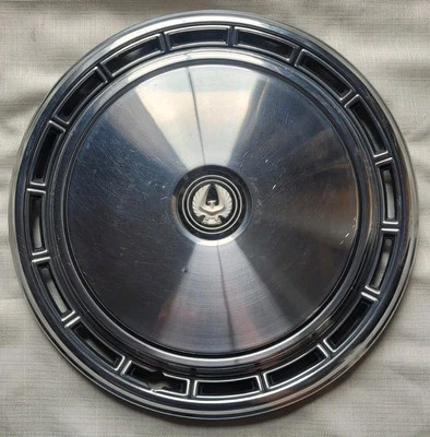 OEM 1977-1978 Chrysler LeBaron Hubcap Hub Cap Wheel Cover Foto 1 de 4