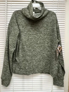 Avia LS Mock Neck Top W/ Pocket Sz XXL NWT NEW Thumb Holes Variegated Green - Picture 1 of 6