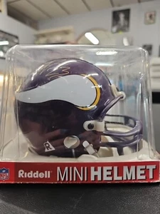 Michael Bennett Signed Minnesota Vikings Mini Helmet PSA COA - Picture 1 of 3