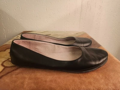 FS/NY French Sole Womens sz 7 Black Leather Slip On Ballet Flats  #30 - Image 1 of 4