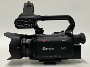Canon XA11 Compact FHD Professional Camcorder Video Camera + Accesso (UD2106808) - Picture 1 of 7