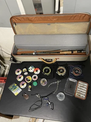 大量 飞钓 批量 – 奥维斯卷轴、鱼塘、约 100 个苍蝇、齿轮、无底价 — 第 1/4 张图片