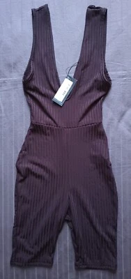 Nuevo con etiquetas Pretty Little Things Unitard acanalado para mujer talla 0 (Reino Unido 4) marrón sin mangas Foto 1 de 4