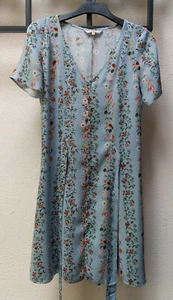 Süßes Sommerkleid Streublumen hellblau mit Bindegürtel Größe 36 Topp - Bild 1 von 7