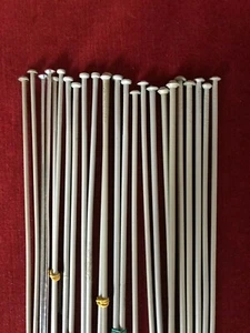 Stratnoid Vintage Knitting Needles (pairs) Old UK Sizes Acceptable - Picture 1 of 1