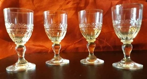 4er Set kleine geschliffene Kristallgläser von Baccarat unsigniert 7,3 cm hoch - Bild 1 von 10