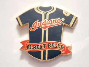 Albert Belle Cleveland Indians Baseball Trikot Pin Peter David limitierte Auflage - Bild 1 von 4