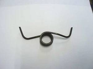 Cub Cadet Hydraulic Lift return spring for 122 123 IH-386371-R1 - Picture 1 of 1