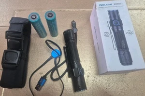 Olight Warrior 3 Powerful Dual Switch Tactical Flashlight With Spare Battery - Picture 1 of 4