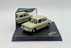 Estuche y soporte de coche modelo Vitesse Austin 1300 1967 verde claro VCC090 con certificado - Imagen 1 de 13