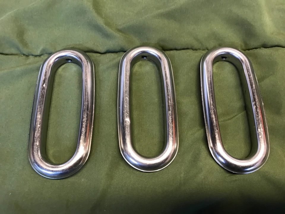 Guardabarros delantero Buick Special & Super 1950 Ventiports moldura 3 Oe Buick Foto 1 de 4