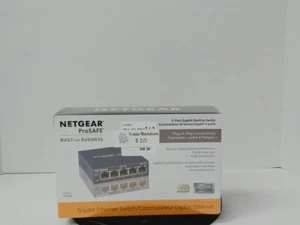 NIB Netgear GS105 ProSAFE Gigabit Switch - Picture 1 of 2