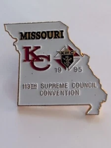 Prendedor de solapa de la 113ª Convención del Consejo Supremo de Missouri 1995 Caballeros de Colón - Imagen 1 de 24