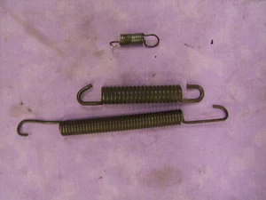 Cub Cadet, MTD, GT2500 Springs 732-3118 - Picture 1 of 3