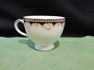 Wedgwood. Medici. Tea Cup. Made In England. - Foto 1 di 5
