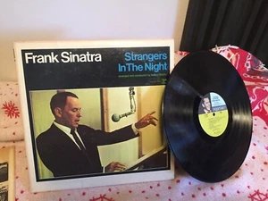 Sinatra Strangers In The Night LP MONO F-1017 - Picture 1 of 7