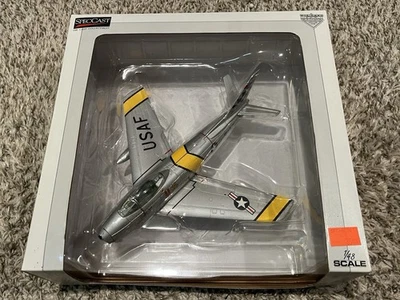 Avión diecast 1/48 SpecCast F-86 Sabre Jet John Glenn Mig Mad Marine 11" nuevo en caja Foto 1 de 4
