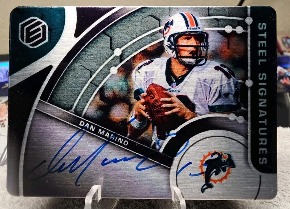  2022 Panini Elements Dan Marino Steel Signatures 20/30  On Card Auto Miami - Image 1 of 2