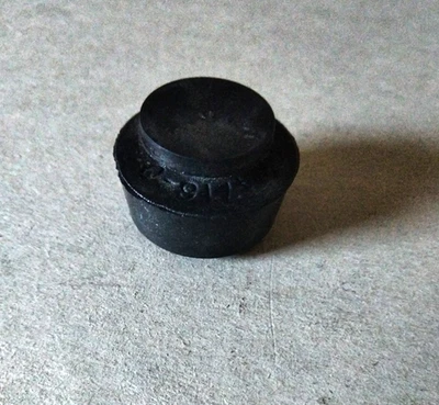 503471601 Silent bloc carter tronçonneuse HUSQVARNA 395 XP (2003-10) - Photo 1/4