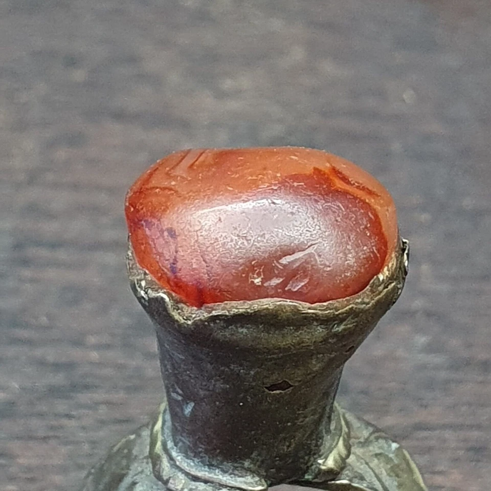 Antiguo anillo vintage casi oriental con ágata centro piedra imperio turco era regalo Foto 1 de 4