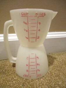 Vintage Tupperware 880 misurino double face scritta rossa 1 tazza manico bagnato/asciutto - Foto 1 di 5