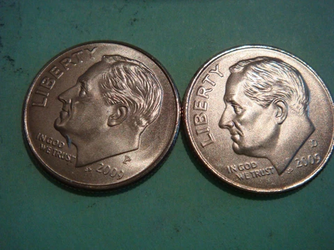 2009 P 2009 D  Roosevelt Dime UNC - good enough to grade! really nice Cover