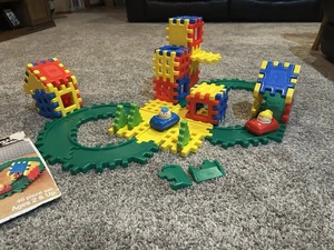 Little Tikes Waffletown Building Set Lot Waffle Blocks Complete - Picture 1 of 4