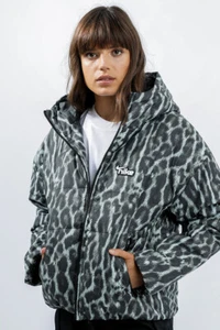 Nike Synthetic Fill Damen Puffer Jacke Animal Print Smoke Grey CZ1905 070 - Bild 1 von 9