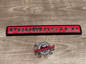 Emblema trasero Ram Pro Master 2024-20 68211249AB genuino usado - Imagen 1 de 5