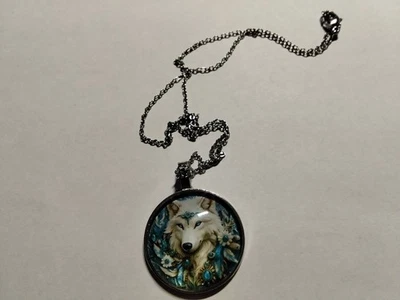 Halskette mit Anhänger Amulett / WOLF - Bild 1 von 4