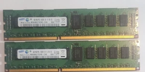 Samsung/4GB 2RX8 PC3-10600R-09-10-B0-D2/ECC/REG/ServerMemory/M393B5273CH0-CH9/2X - Bild 1 von 3