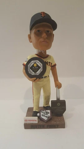 2013 SF GIANTS BUSTER POSEY 2012 MVP / SILVER SLUGGER BOBBLEHEAD SGA NIB NICE Cover
