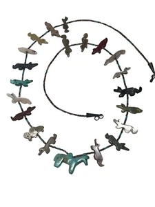 Collana Zuni pietre preziose fetish intagliate hishi e turchese vintage NN1614 - Foto 1 di 4
