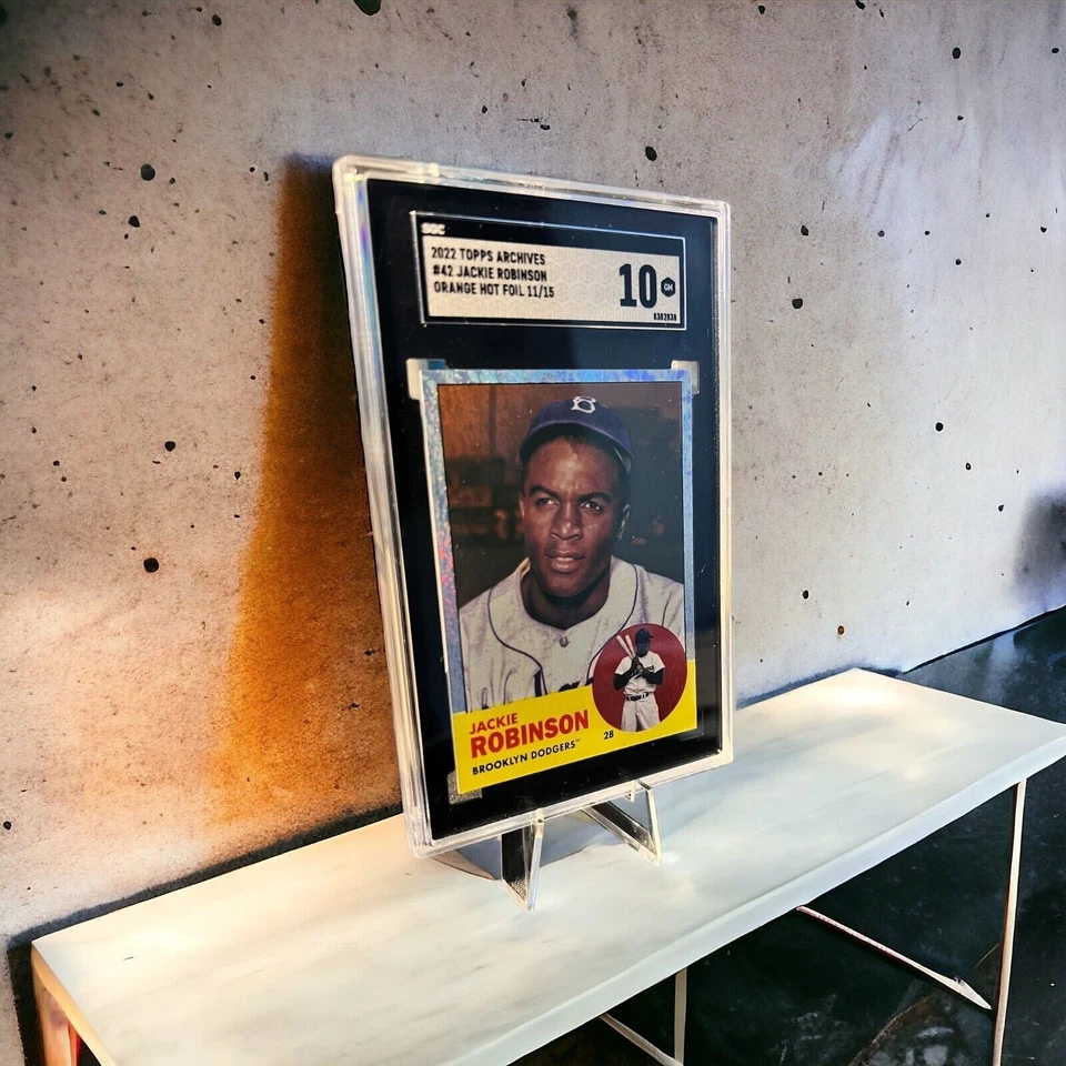 Jackie Robinson - 1963 Topps Design  - Hot Foil 4/10 - Topps Archives 2022 - Image 1 of 2