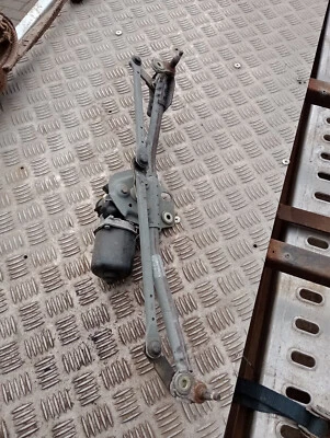 AUDI TT 8n mk1 LIMPIAPARABRISAS DELANTERO MOTOR + ENLACE ORIGINAL 8n2955023 CUPÉ ROADSTER Foto 1 de 4