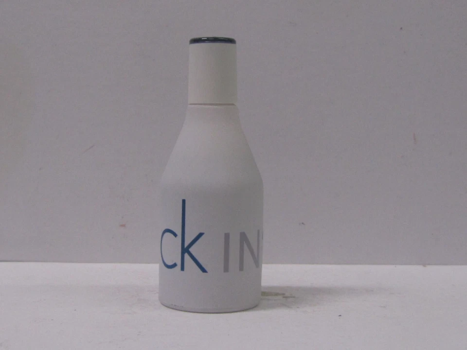 CKIN2U por Calvin Klein Him Hombres 0.5 OZ Eau de Toilette Splash Nuevo Sin Caja Foto 1 de 1