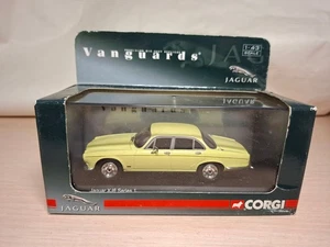 Jaguar XJ6 Series 1 Pale Primrose 1/43 Vanguards - Picture 1 of 6