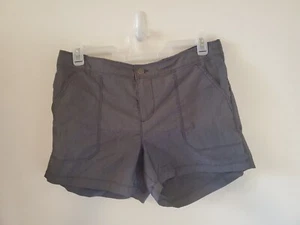 Columbia Shorts Grey Women's Size 16 Reg Chino Style - Picture 1 of 9
