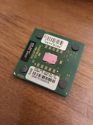 CPU AMD Athlon XP 2400+ 2000 MHz  FSB266  Sockel A/462  AXDA2400DKV3C. - Immagine 1 di 2