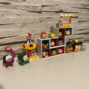 Tsum Tsum bundle - 22 Vinyl Stackable Figures With Shelf’s - Great Condition - Picture 1 of 6